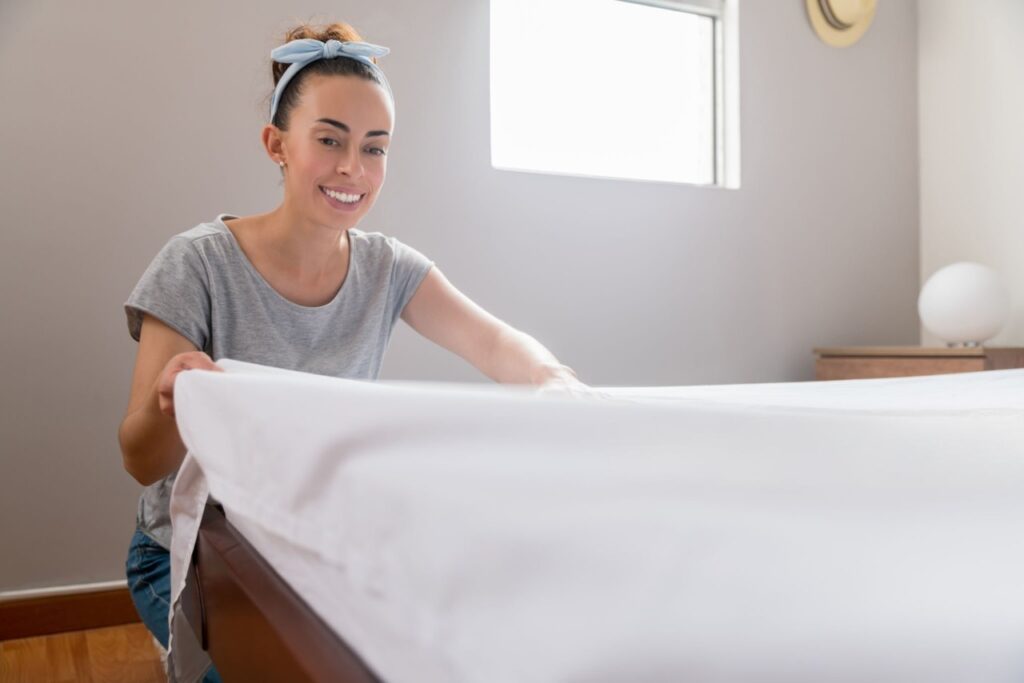 From frustrated to flawless fitted sheet folding