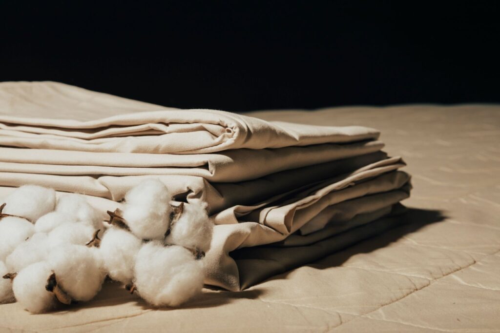 Tencel (blue) stays cool; cotton (orange) traps heat. Science saves sleep!