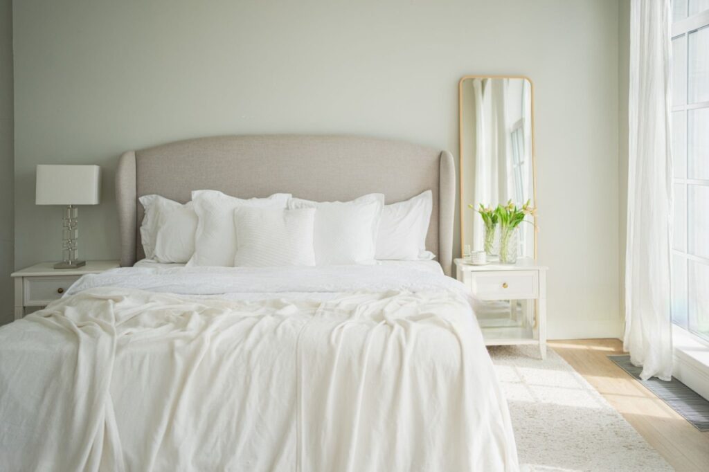 True luxury isn't a high number; it's the cool, crisp feel of honest percale or the soft, warm drape of real sateen—and the perfect night's sleep that comes with it.